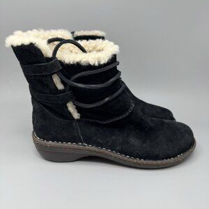UGG 3335 Caspia Black Suede Shearling Ankle Ties Boots Women's Size 8